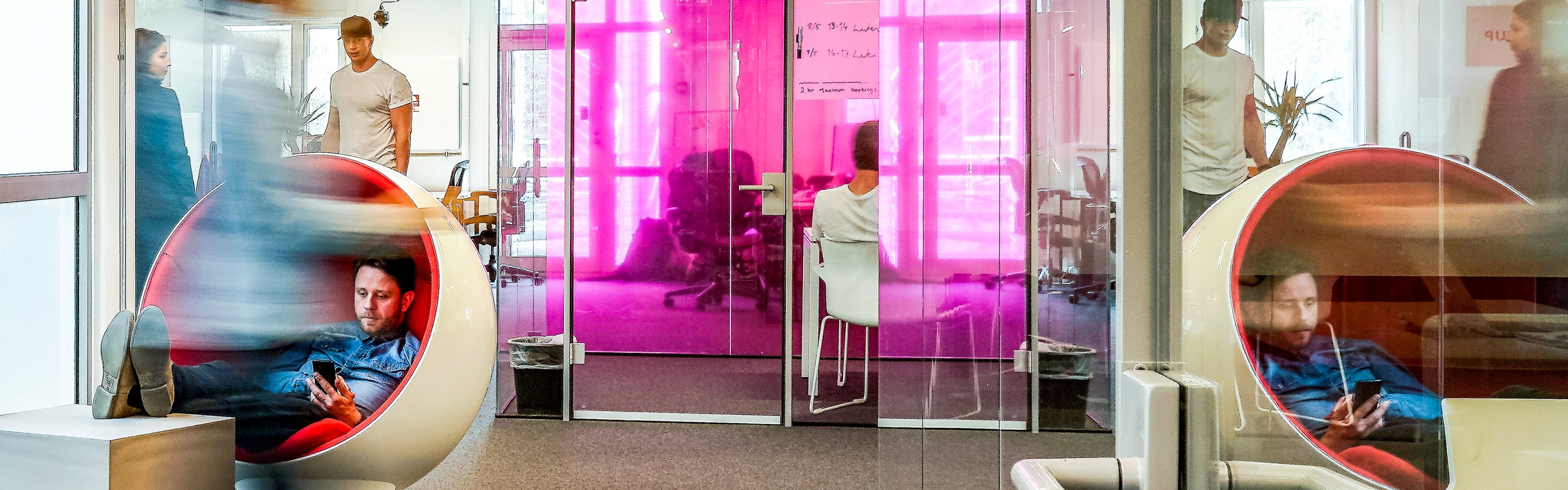 Startuplab er en inkubator og tidlig investor for lovende teknologi-startups i Norge. De har kontorer i både Bergen og Oslo.